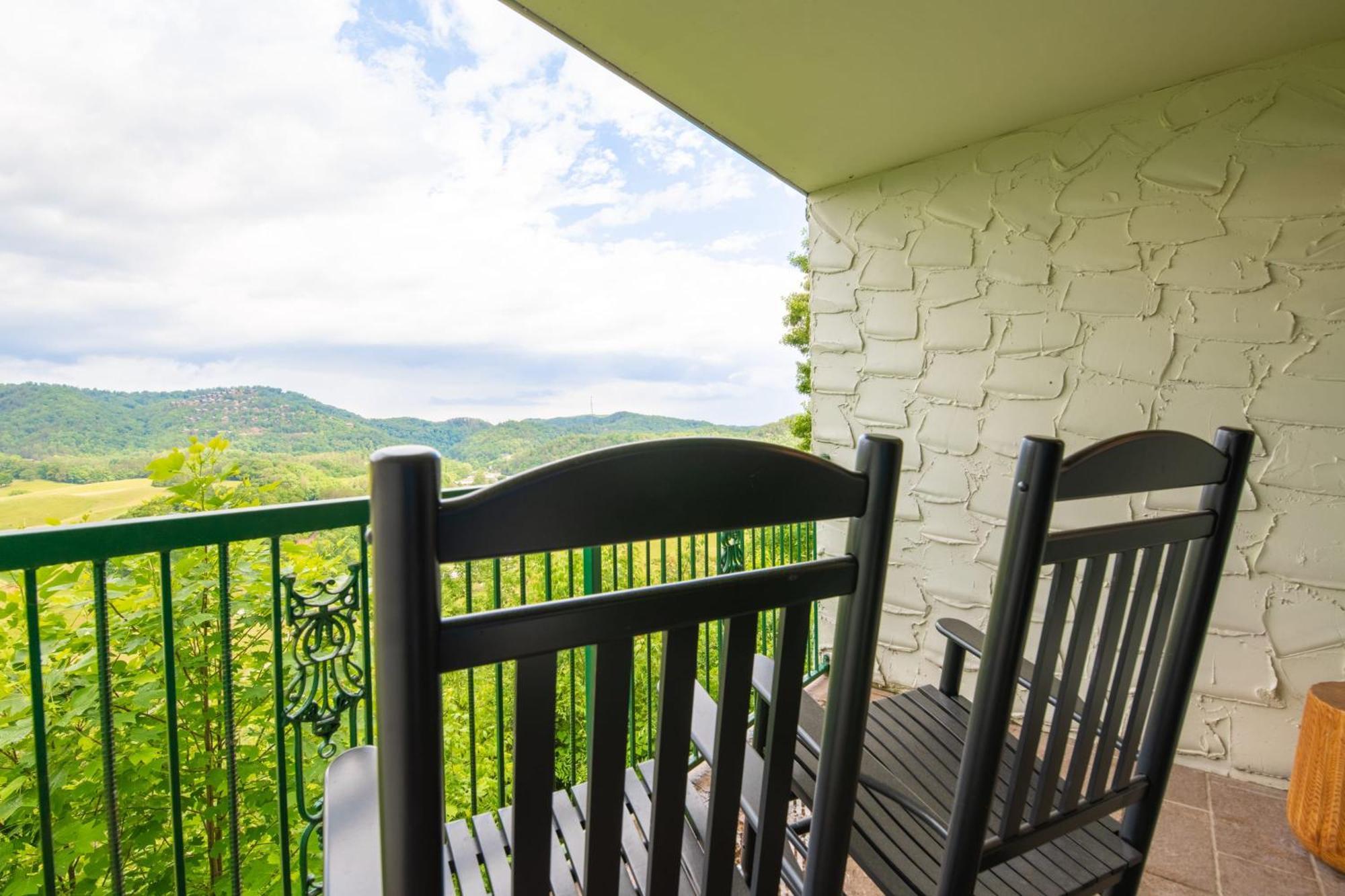 Mountain Views At Dolly'S Castle Unit 3 Villa Sevierville Dış mekan fotoğraf