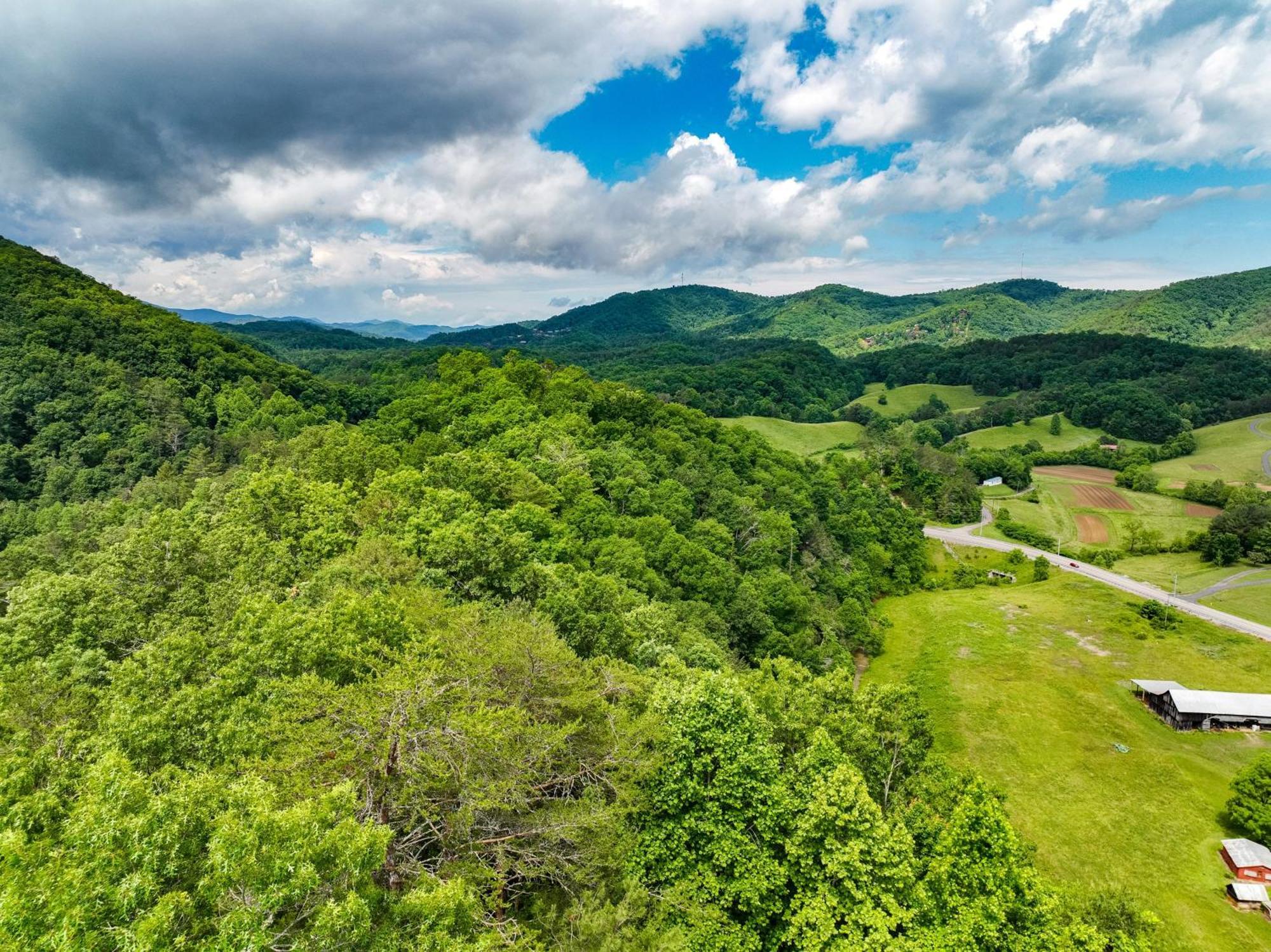 Mountain Views At Dolly'S Castle Unit 3 Villa Sevierville Dış mekan fotoğraf